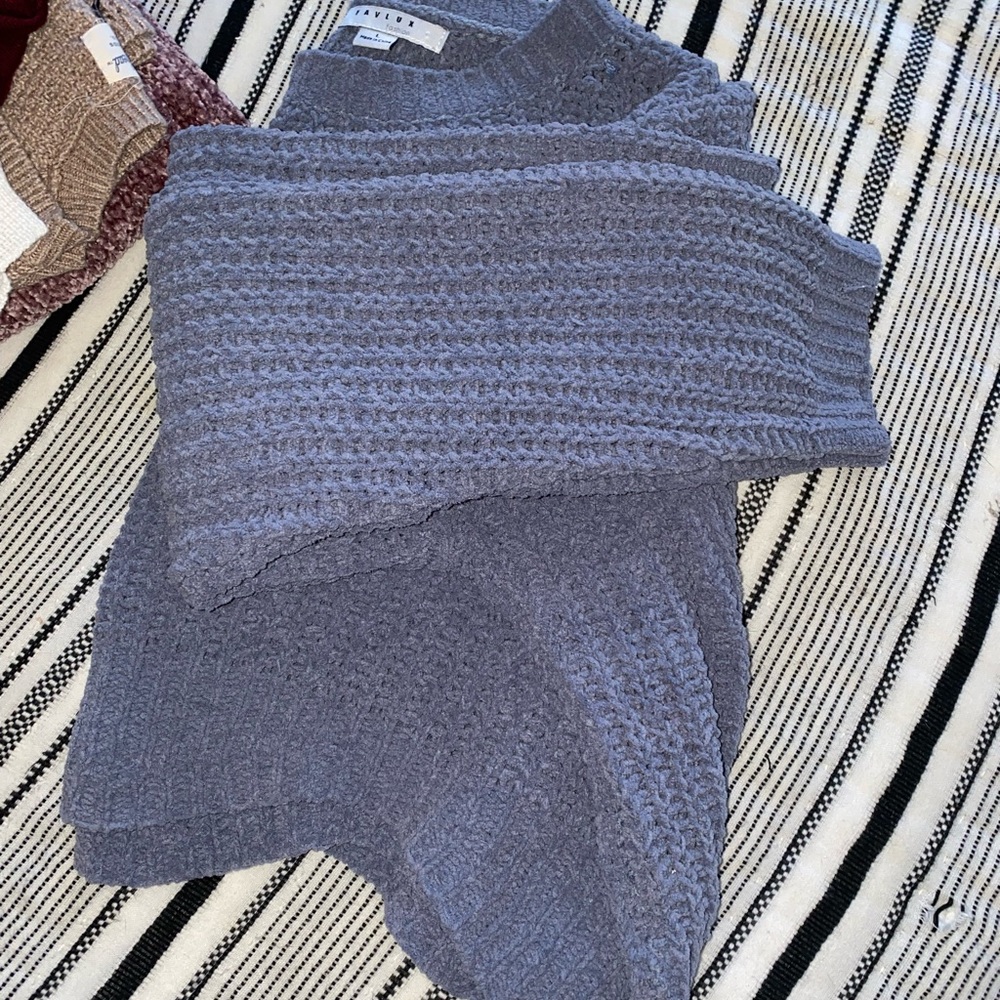 Blue cropped chenille sweater